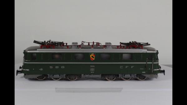 Märklin 3050-9 Ae6/6 Kanton Bern AC-analog