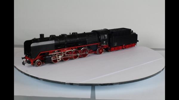 Märklin Dampflok 3082-3 m Tender AC analog