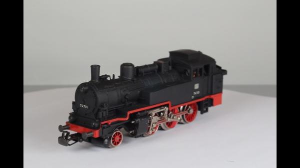 Märklin 3095 Dampflok BR 74 DB  AC-analog