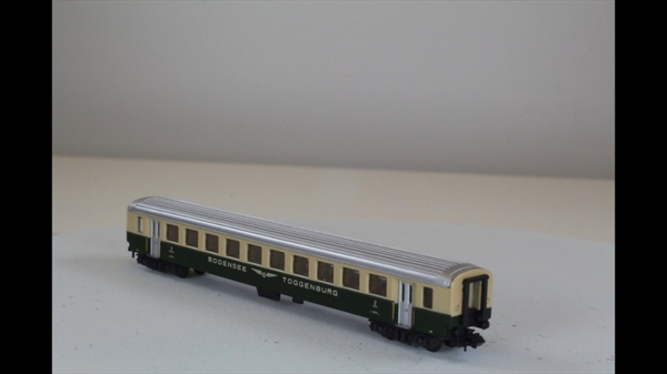 Lima 320806 MiniTrain Pers.-Wagen 2KL. BT