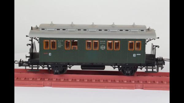 Trix 3330 Express Persoenewagen 3 Klasse