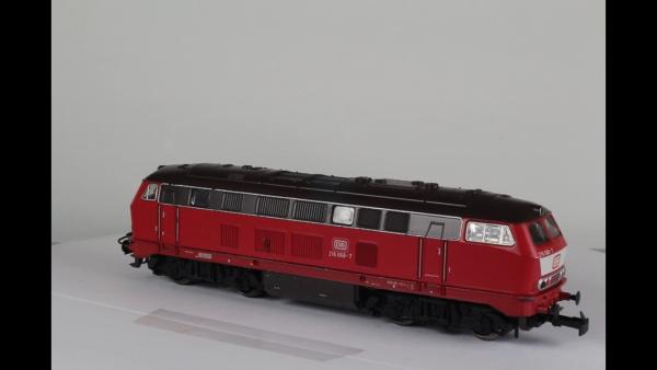 Märklin 3373 Diesellok mit 21er Schnittstelle und ESU Decoder