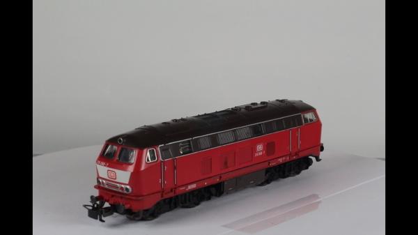 Märklin 3373 Diesellok mit 21er Schnittstelle und ESU Decoder