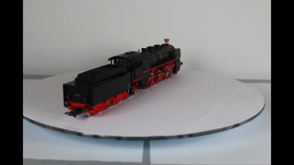 Märklin 3618-1 Dampflok BR18 AC digital