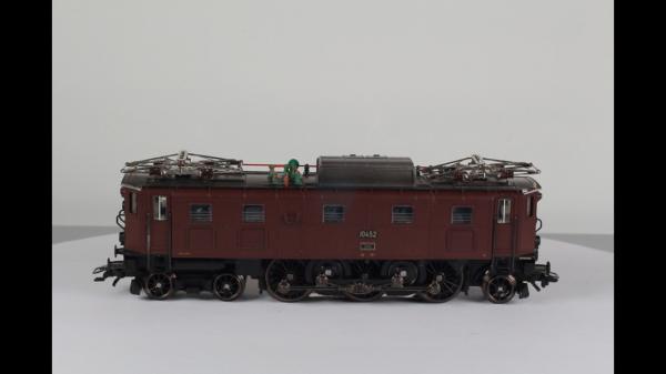 Märklin 37513 E-Lok Ae3/6 digital mfx