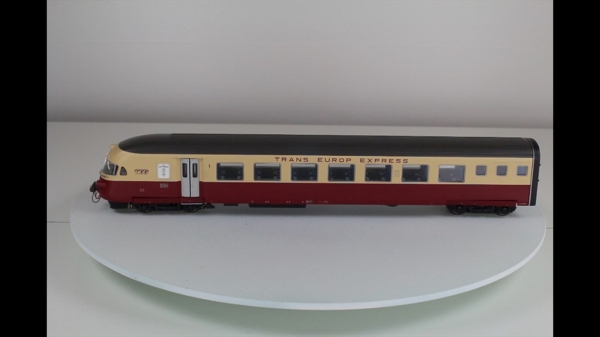 zu Märklin 39540-1 TEE Treibzug Steuerwagen komplett