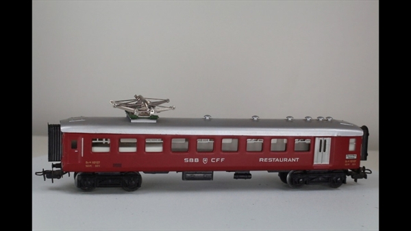 Märklin 4035 SBB Speisewagen Blechgehäuse