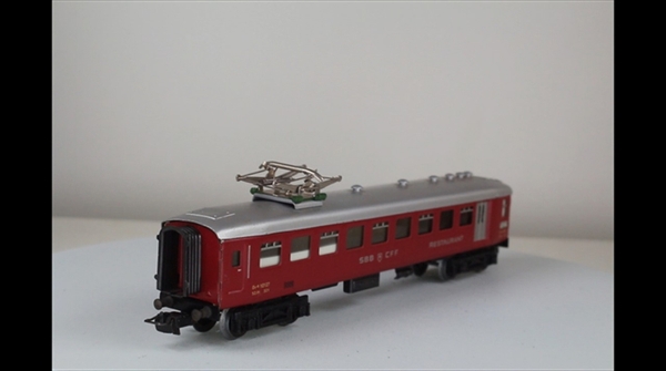 Märklin 4035 SBB Speisewagen Blechgehäuse