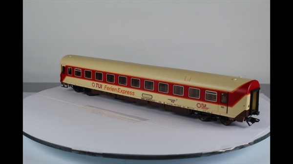 Roco 4227A Personenwagen Tui Ferien Express 