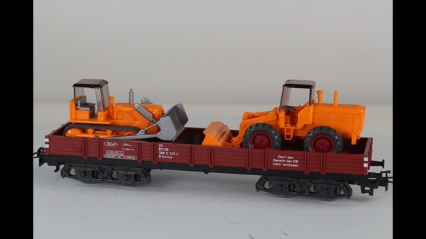 Märklin 4474 Niederbordwagen beladeb