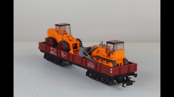 Märklin 4474 Niederbordwagen beladeb