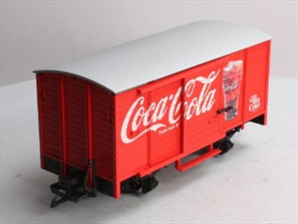 LGB 45352-1 geschl. Güterwagen Coa Cola 

