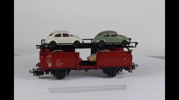 Märklin 4613 Autotransportwagen Guss mit Auto AC