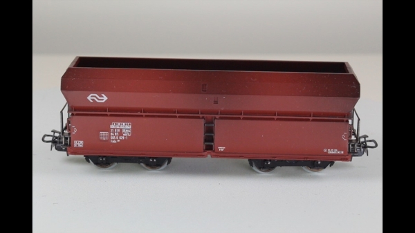 Märklin 4725 Selbstentladewagen NS