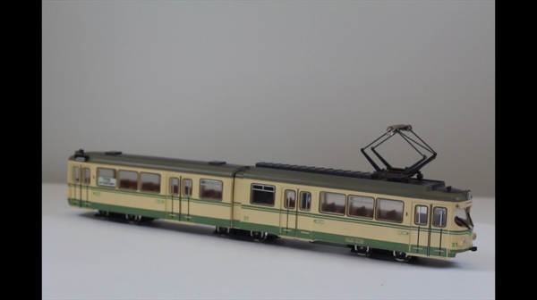 Roco 63095-1 Strassenbahn Gelenktriebwagen 21