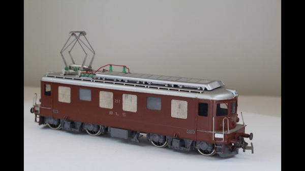 Metropolitan 704 Ae 4/4 BLS 257 DC-analog