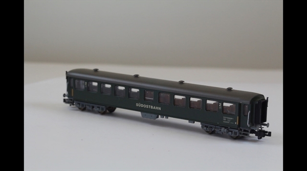 Fleischmann 8137 Personenwagen Südostbahn 2Kl. N