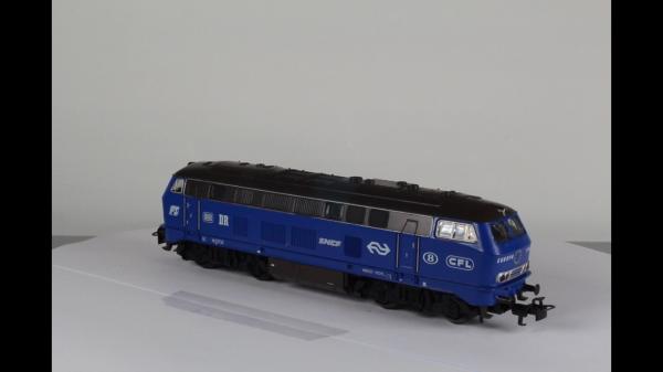 Märklin 83019 Diesel-Lok BR216 AC -analog