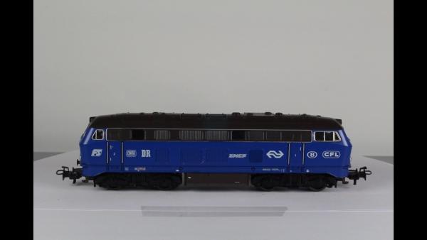 Märklin 83019 Diesel-Lok BR216 AC -analog